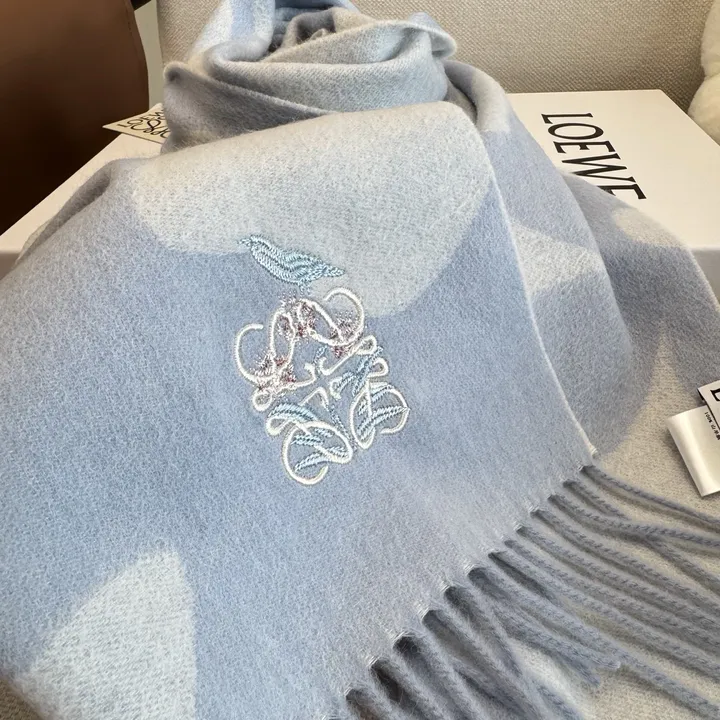 スーパーコピー ロエベ マフラー