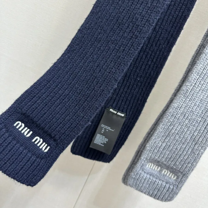 スーパーコピー フェンディ マフラー