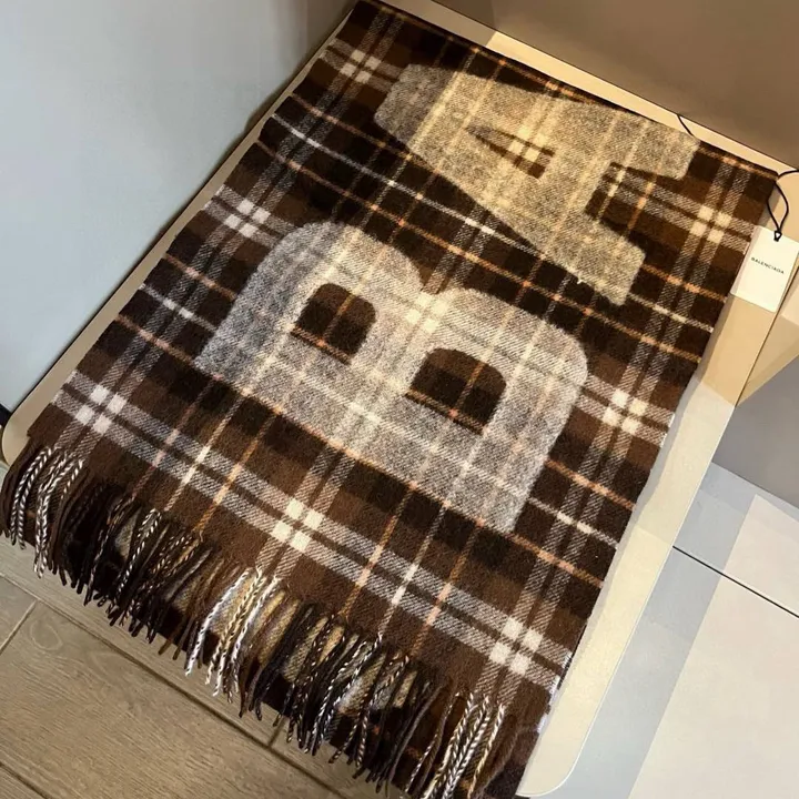 スーパーコピー セリーヌ マフラー