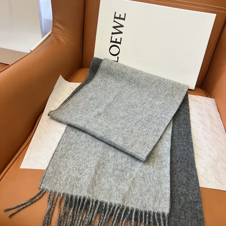 スーパーコピー ロエベ マフラー