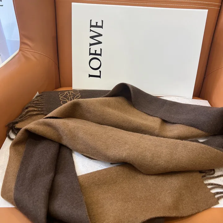 スーパーコピー ロエベ マフラー