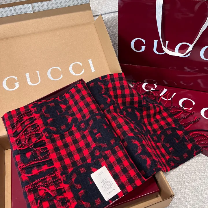 スーパーコピー グッチ マフラー