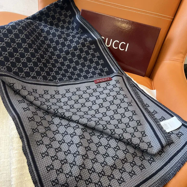 スーパーコピー グッチ マフラー