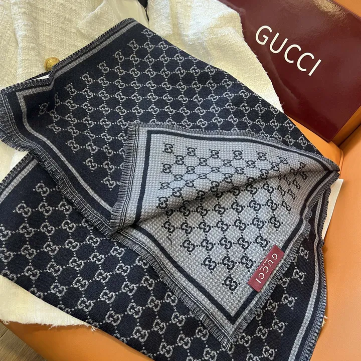 スーパーコピー グッチ マフラー