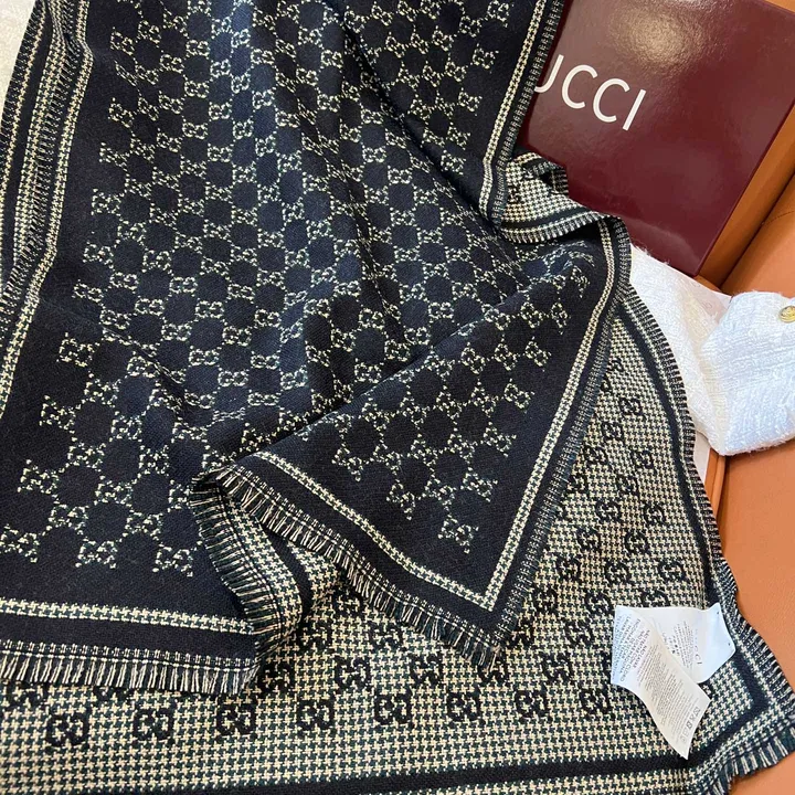 スーパーコピー グッチ マフラー