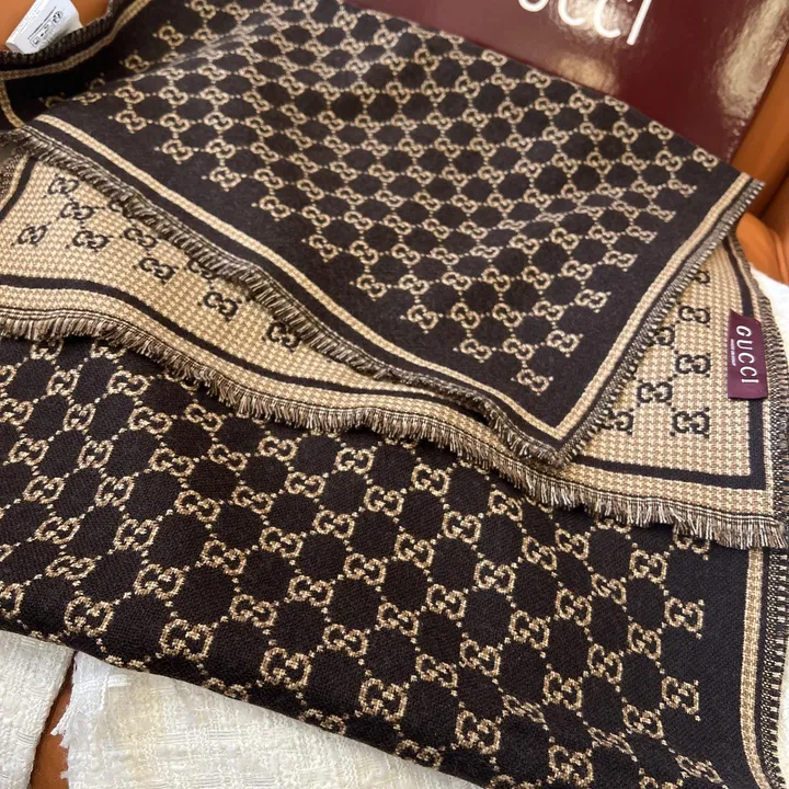 スーパーコピー グッチ マフラー