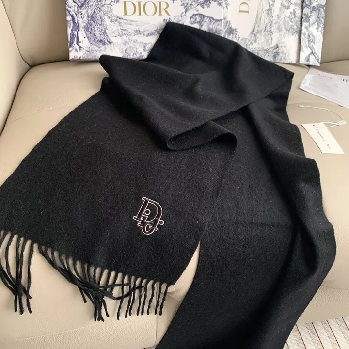 スーパーコピー ディオール マフラー