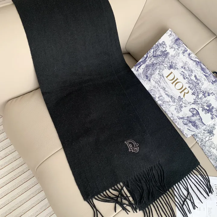 スーパーコピー ディオール マフラー