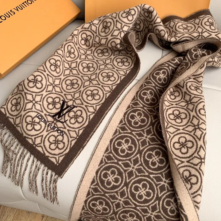 スーパーコピー フェンディ マフラー