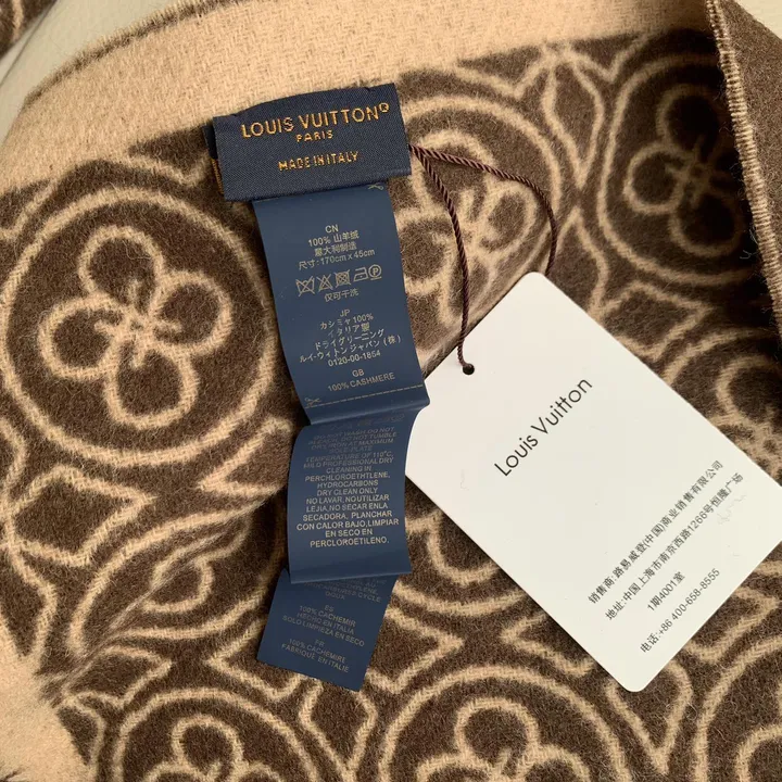 スーパーコピー フェンディ マフラー