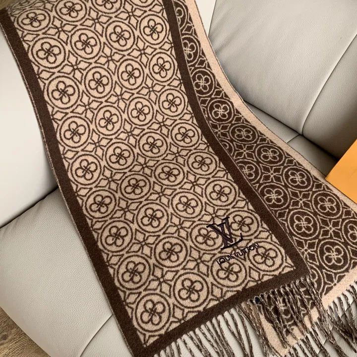 スーパーコピー フェンディ マフラー