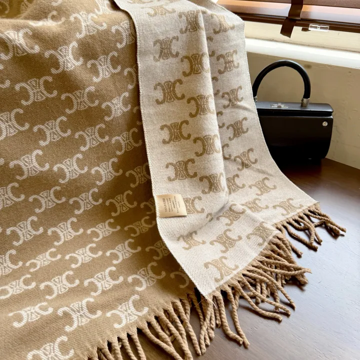 スーパーコピー ロエベ マフラー