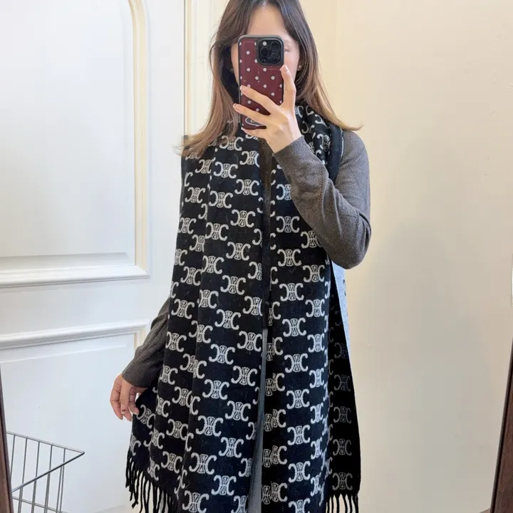 スーパーコピー ロエベ マフラー