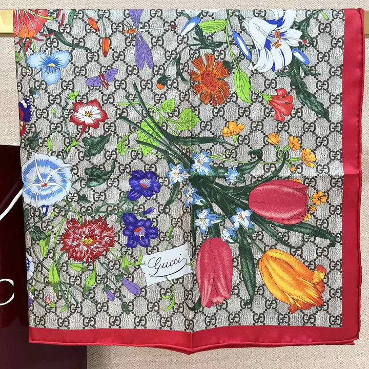 スーパーコピー グッチ マフラー