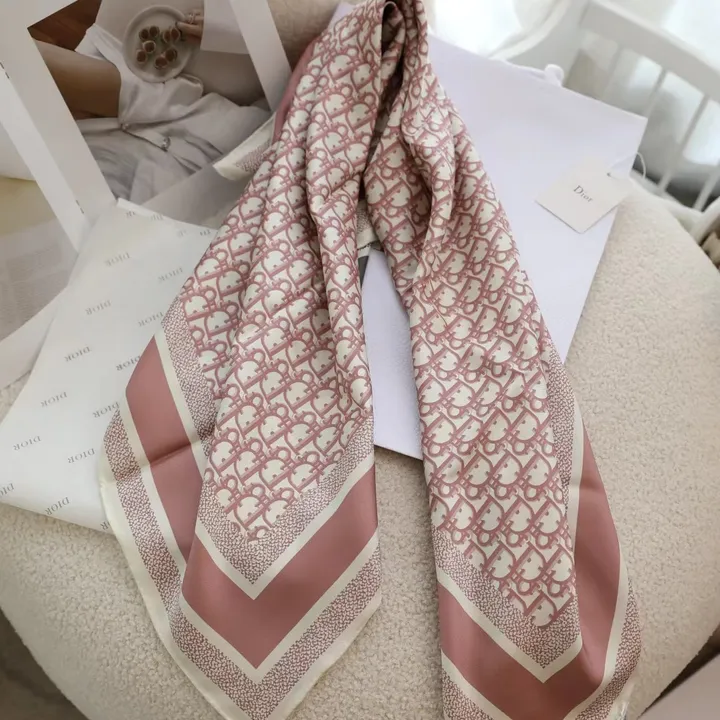 スーパーコピー ディオール マフラー