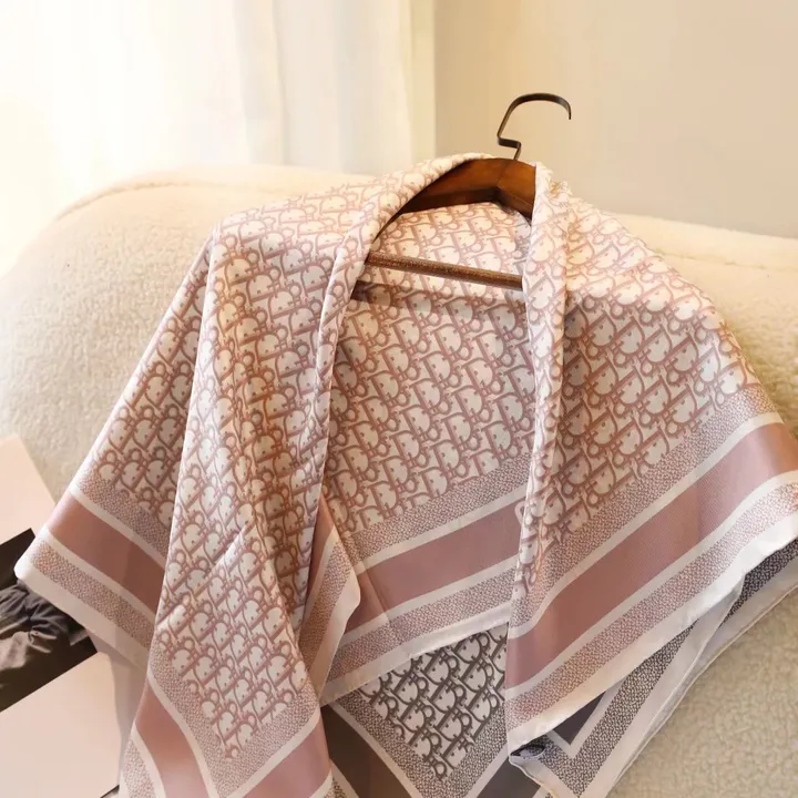 スーパーコピー ディオール マフラー