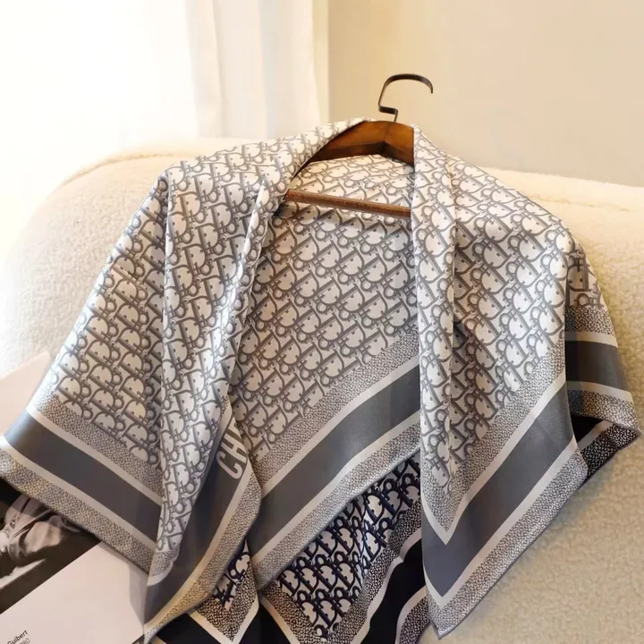 スーパーコピー ディオール マフラー