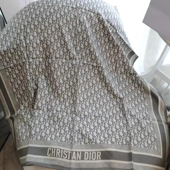 スーパーコピー ディオール マフラー