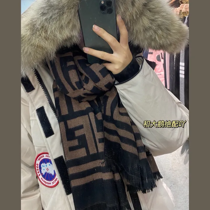 スーパーコピー フェンディ マフラー