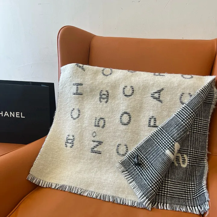 スーパーコピー シャネル マフラー