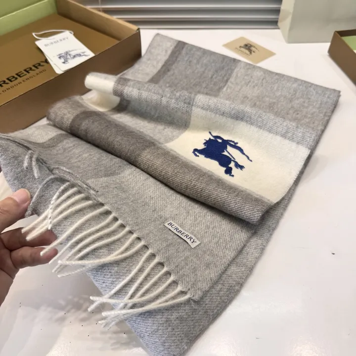 スーパーコピー バーバリー ス マフラー