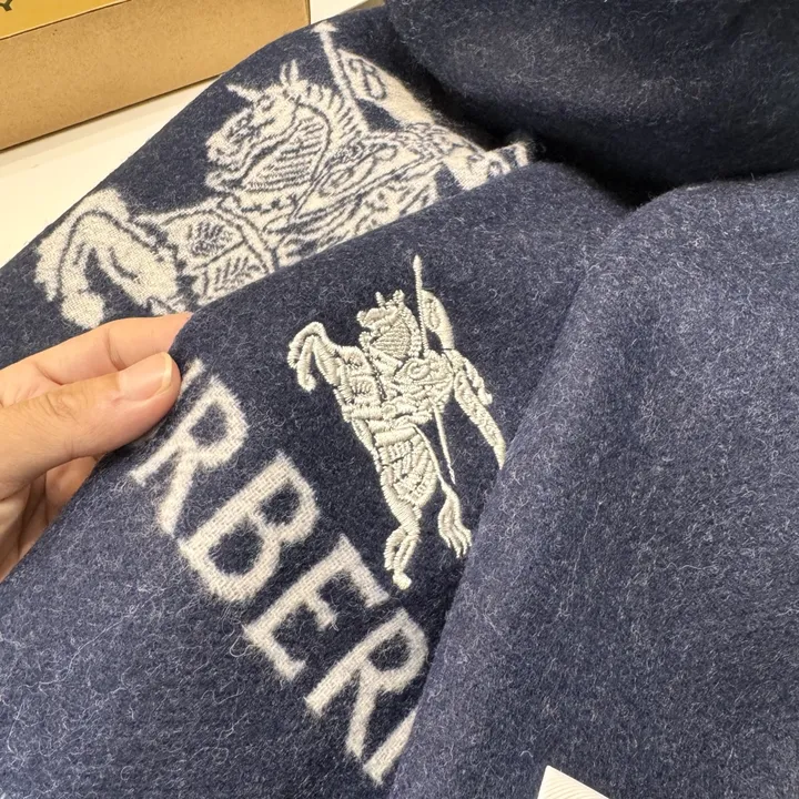 スーパーコピー バーバリー ス マフラー