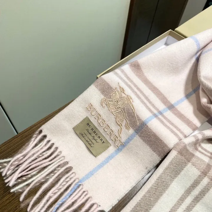 スーパーコピー バーバリー ス マフラー