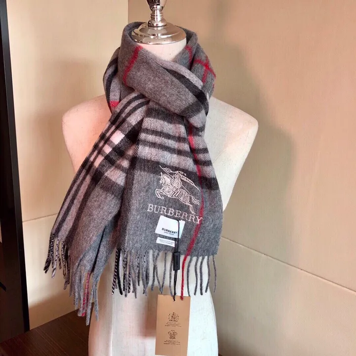 スーパーコピー バーバリー ス マフラー