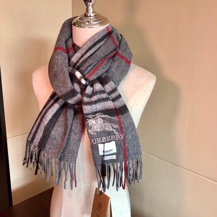 スーパーコピー バーバリー ス マフラー