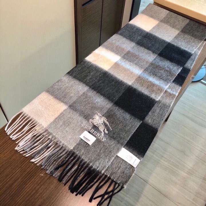 スーパーコピー バーバリー ス マフラー