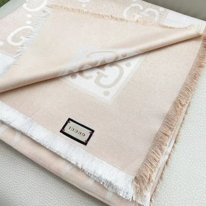 スーパーコピー グッチ マフラー