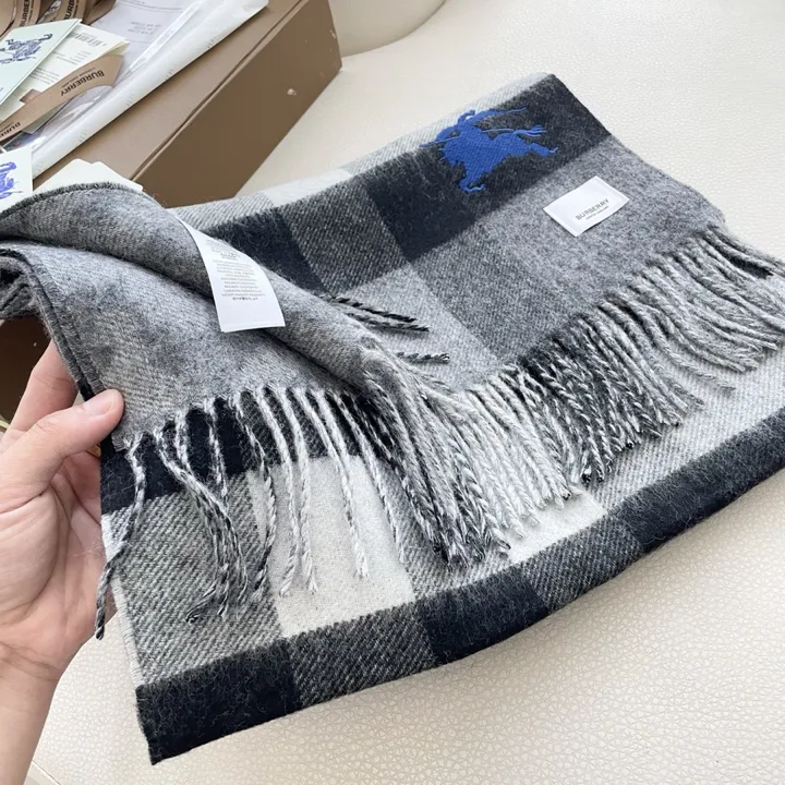 スーパーコピー バーバリー ス マフラー