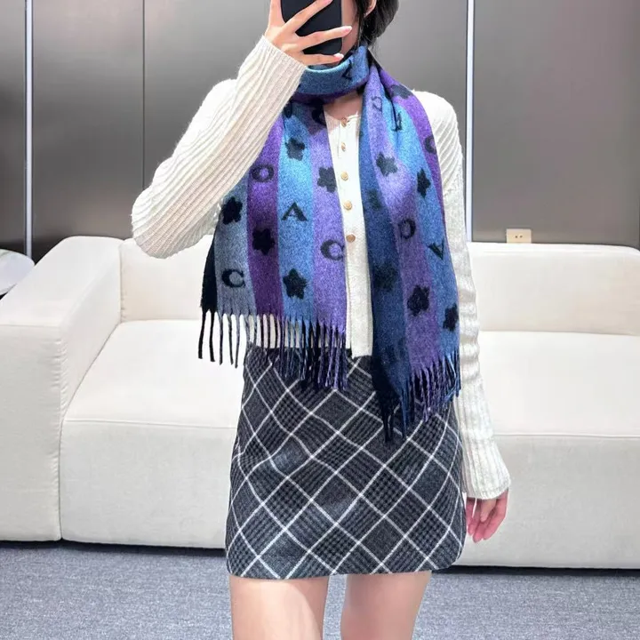 スーパーコピー コーチ マフラー