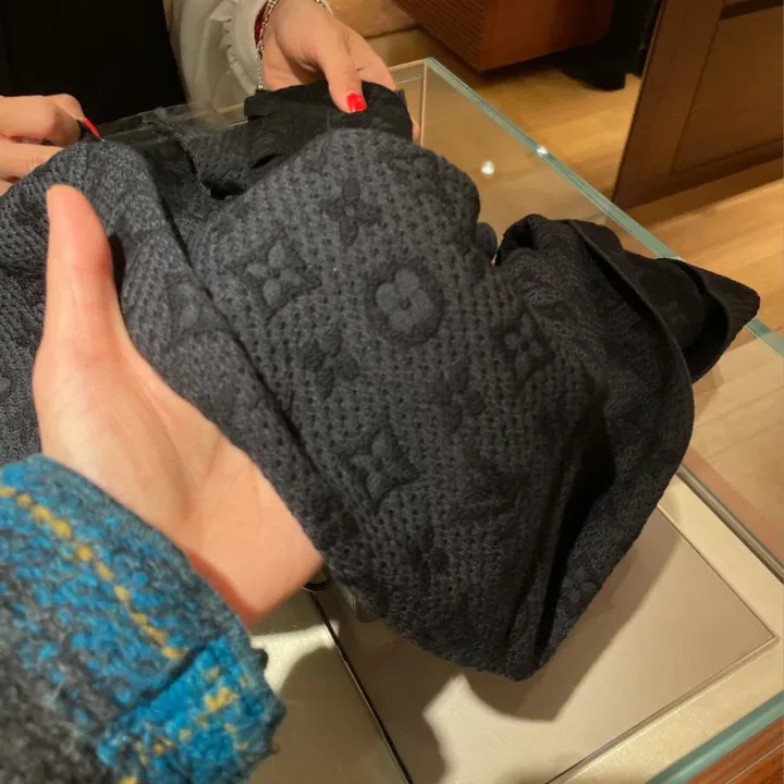 スーパーコピー ルイヴィトン マフラー