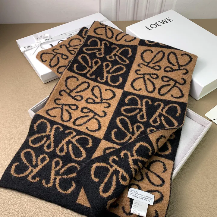 スーパーコピー ロエベ マフラー