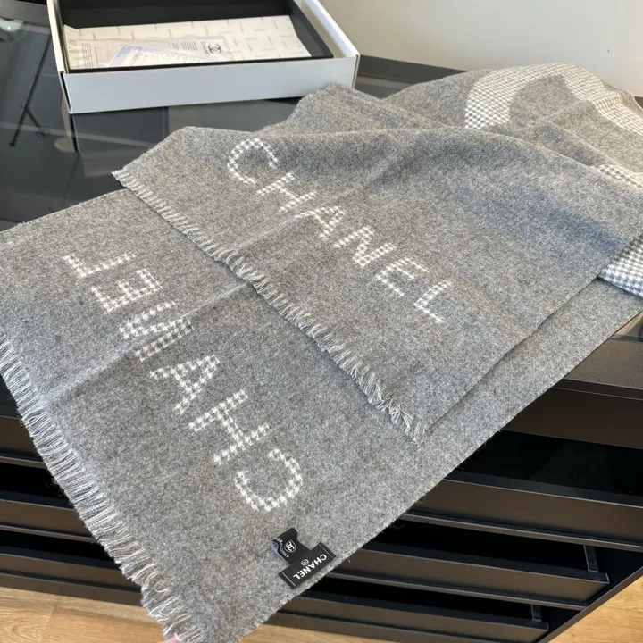 スーパーコピー シャネル マフラー