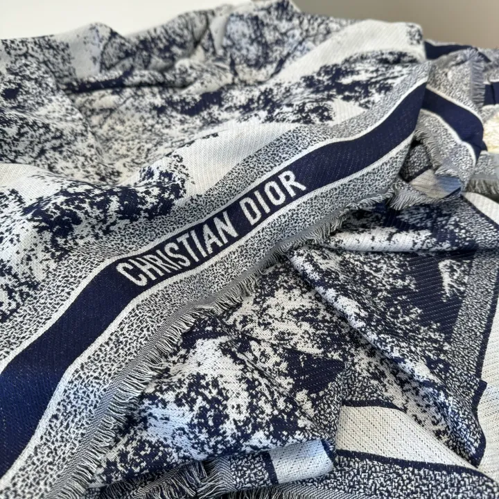 スーパーコピー ディオール マフラー