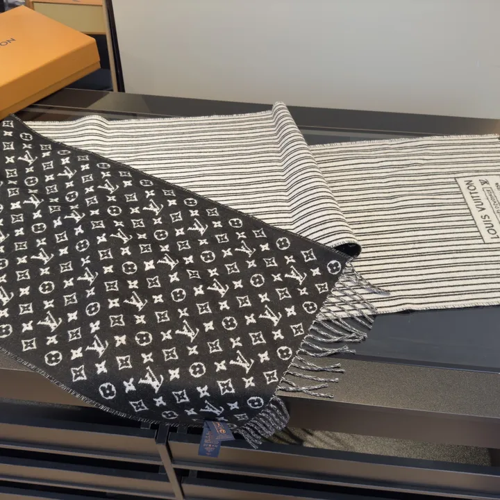 スーパーコピー ルイヴィトン マフラー