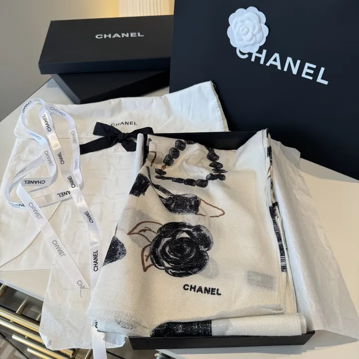 スーパーコピー シャネル マフラー