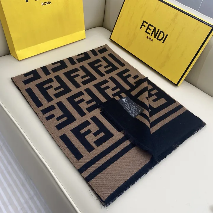 スーパーコピー フェンディ マフラー