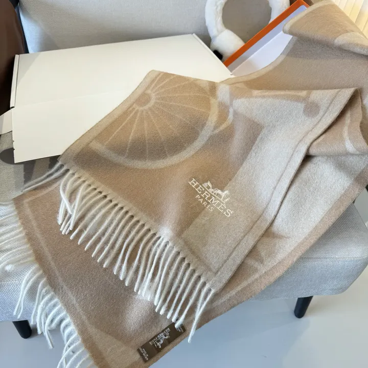 スーパーコピー シャネル マフラー