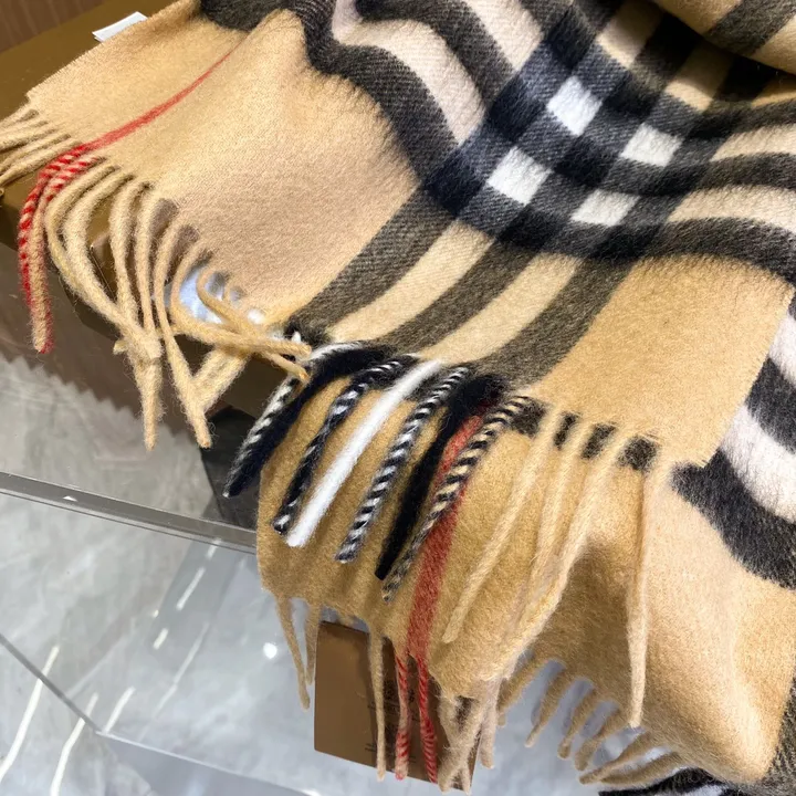 スーパーコピー バーバリー ス マフラー