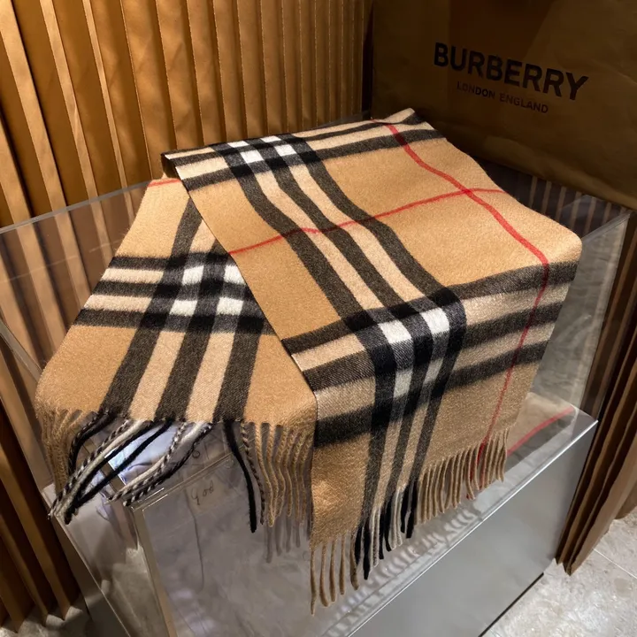 スーパーコピー バーバリー ス マフラー