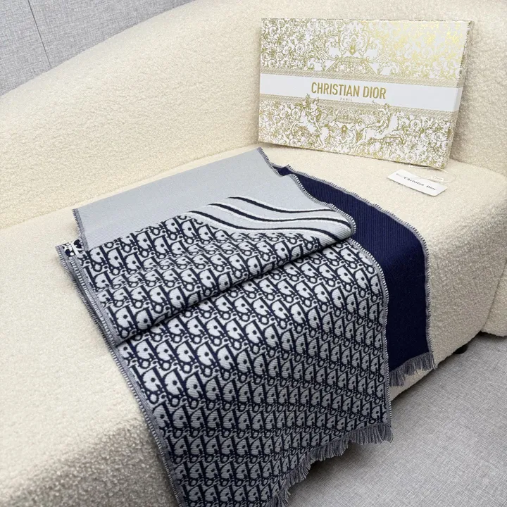 スーパーコピー ディオール マフラー