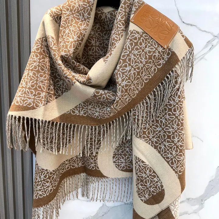 スーパーコピー ロエベ マフラー