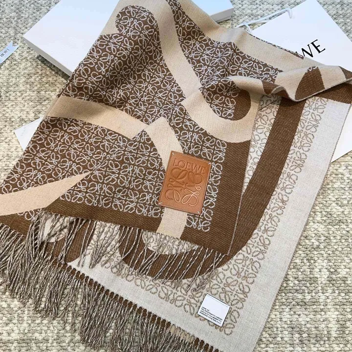 スーパーコピー ロエベ マフラー