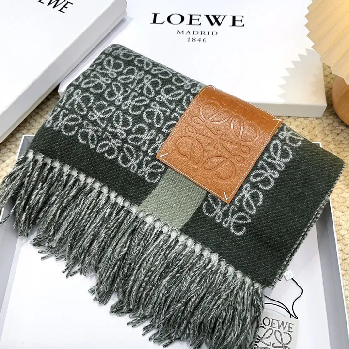 スーパーコピー ロエベ マフラー