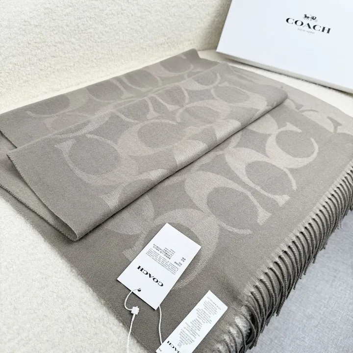 スーパーコピー コーチ マフラー