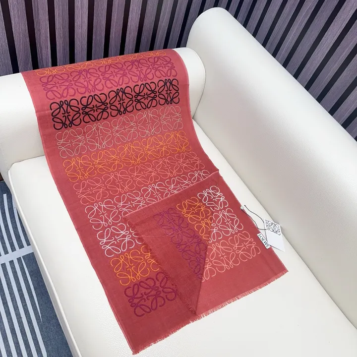 スーパーコピー ロエベ マフラー