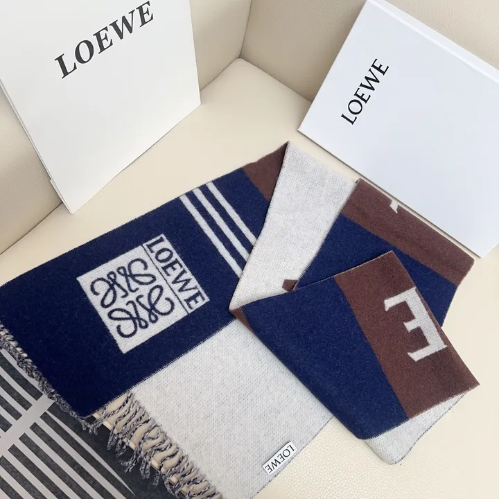 スーパーコピー ロエベ マフラー